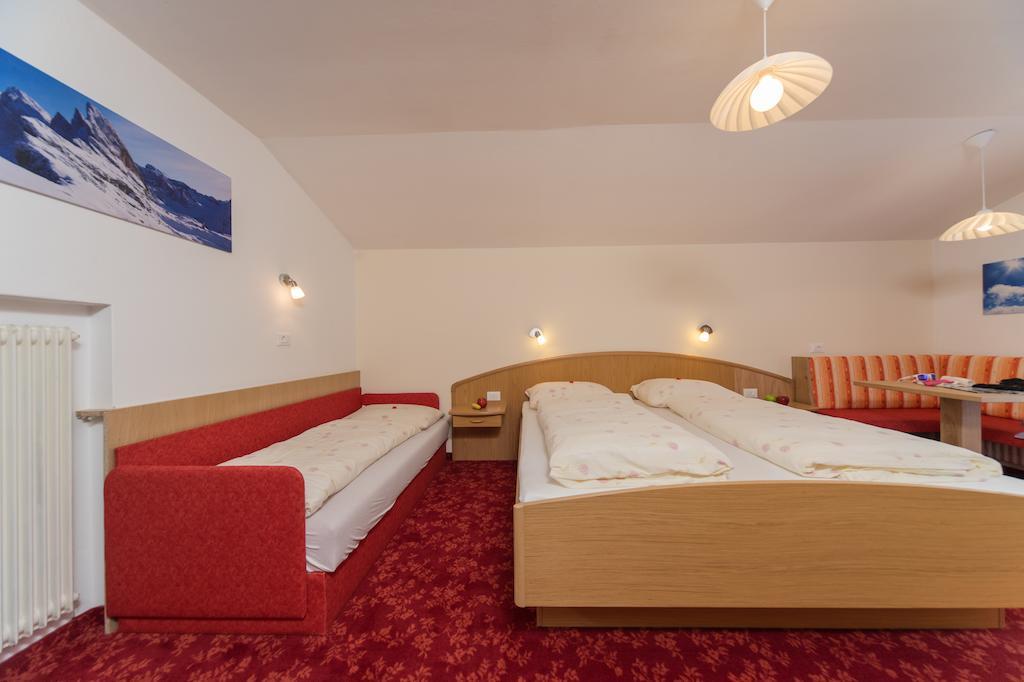 Kedul Lodge Santa Cristina Val Gardena Quarto foto